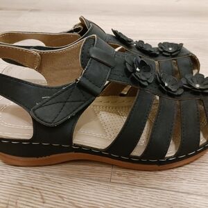 Women's Black Floral Sandals